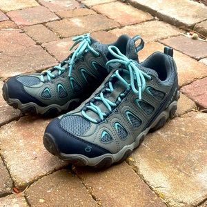 Womens Hiking Shoes